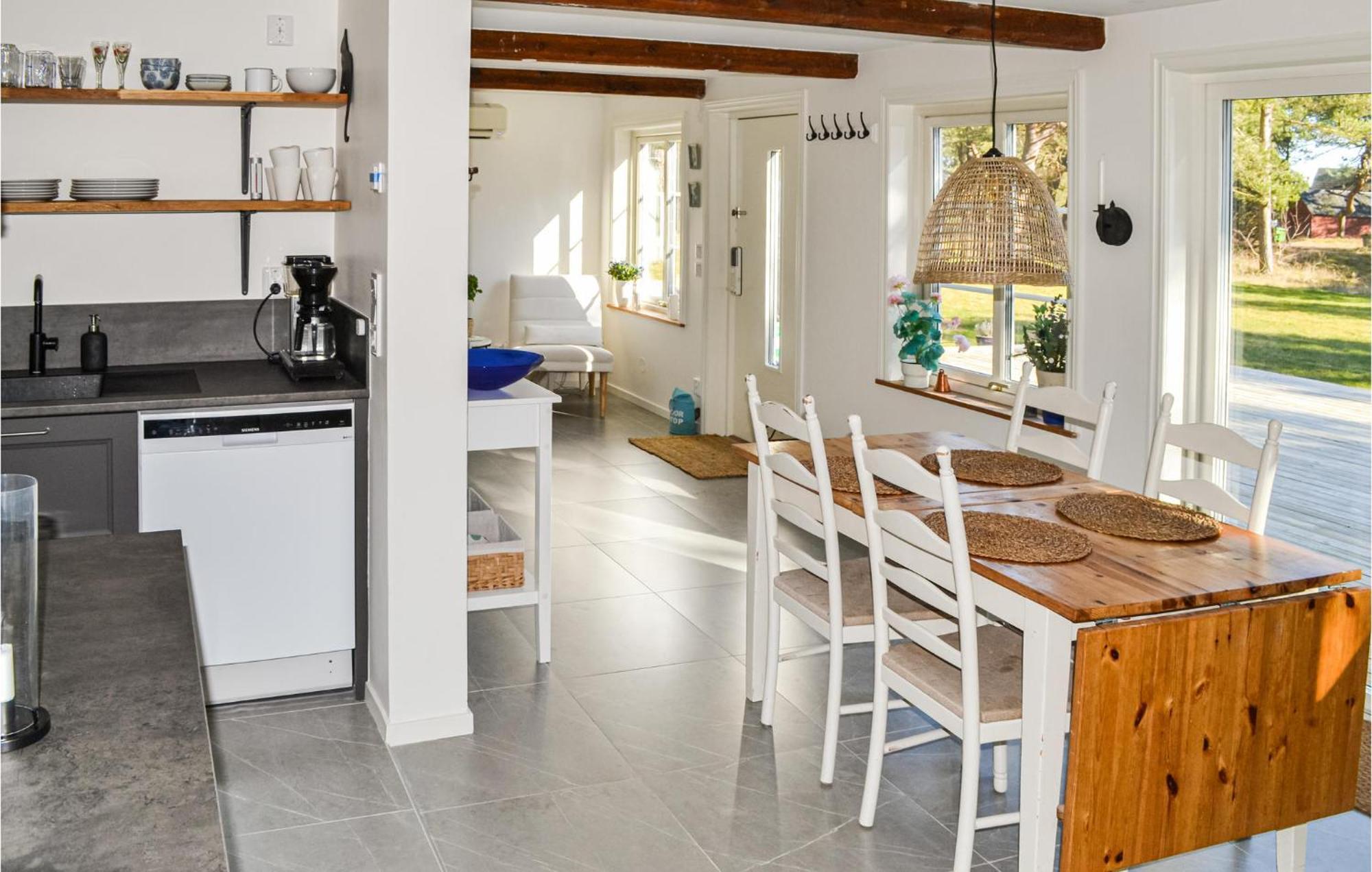 Gorgeous Home In Borrby With Wifi Exteriér fotografie